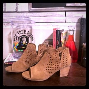 EUROSOFT ADRIENNA BOOTIE